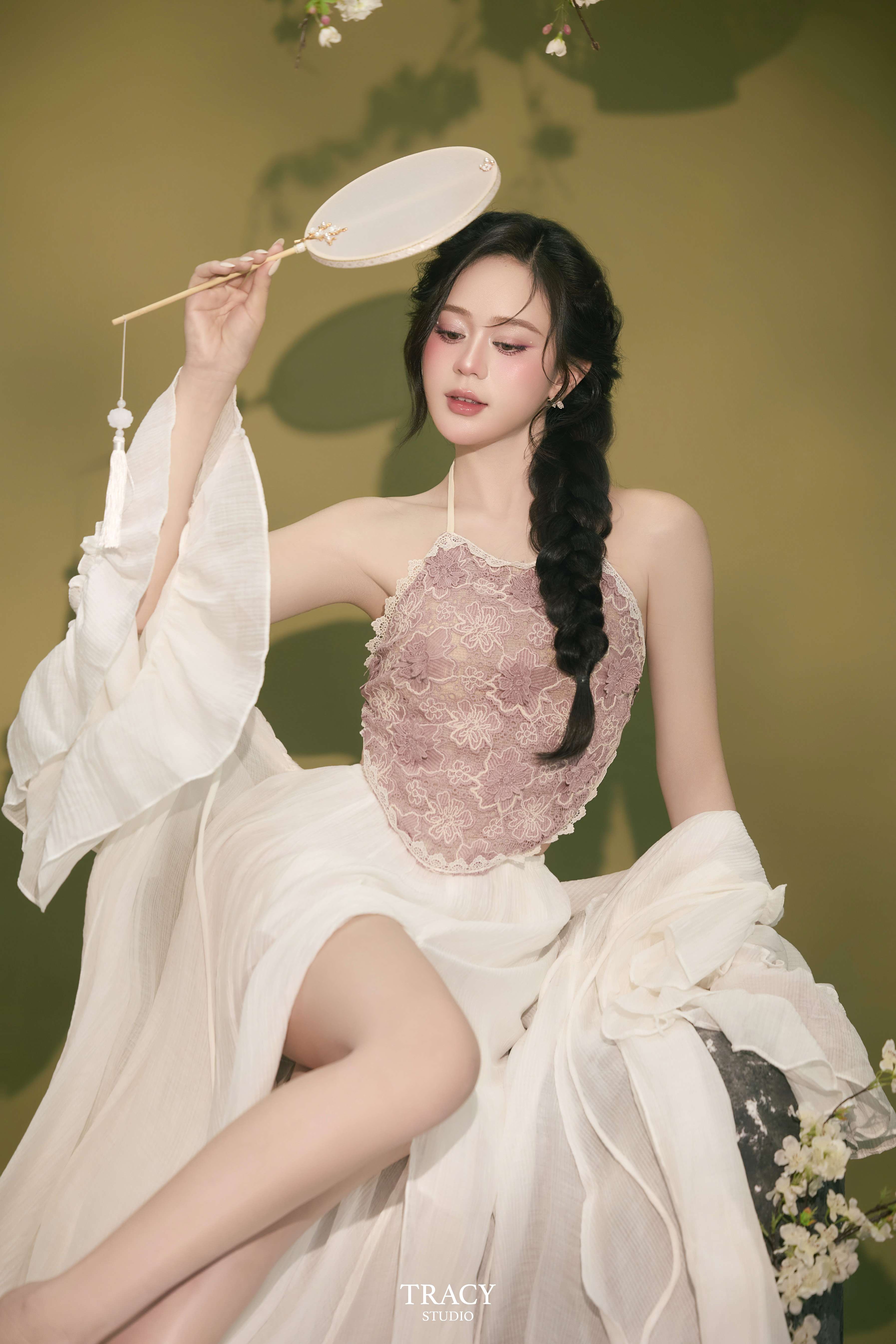 tracy studio chụp concept Tết yếm đào